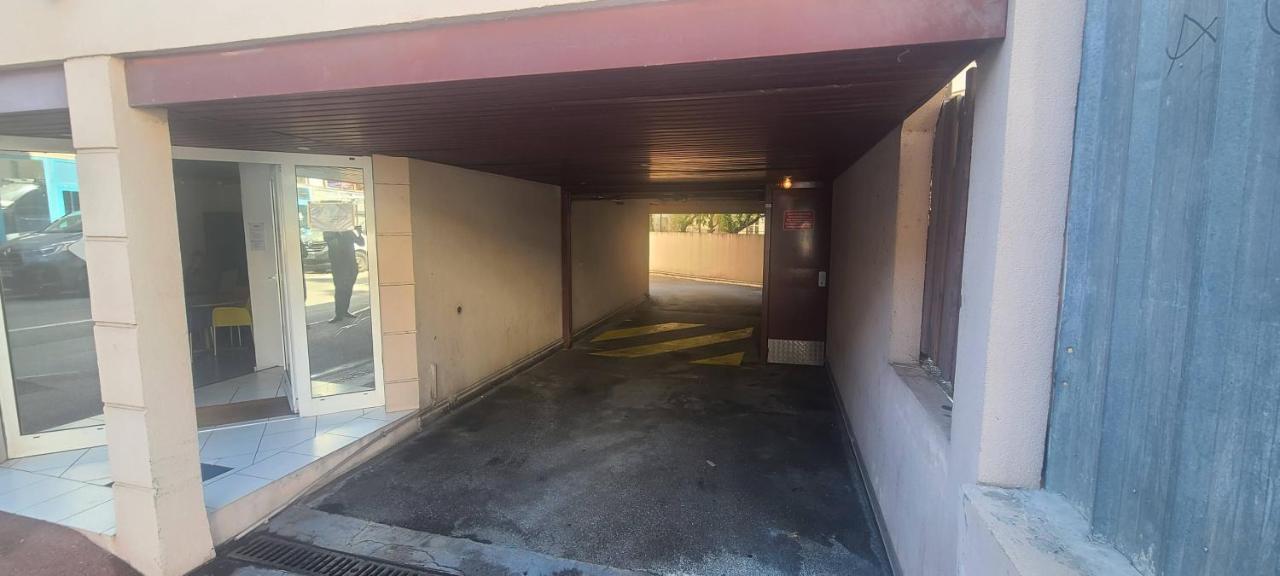 Appart'Hotel Luxe Vieil Antibes 75 M2 Avec Parking Plages A Pieds المظهر الخارجي الصورة